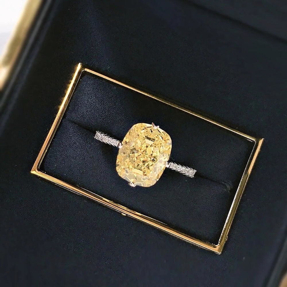 2.5ct Canary Radiant Cut Ring - Picture 8 of 17